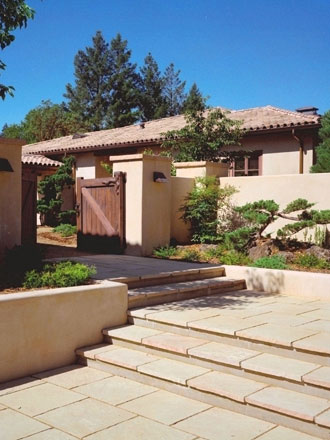 Dry Creek Courtyard Entrance